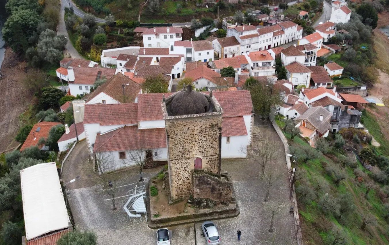 Torre de Dornes, Portugal